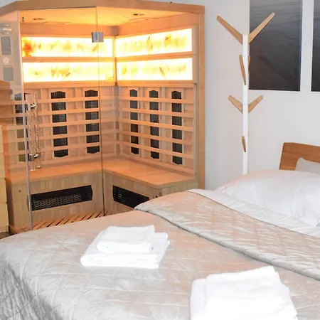 Luxury With Sauna - 185 M2 Apartmán *