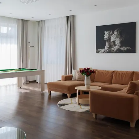 Luxury With Sauna - 185 M2